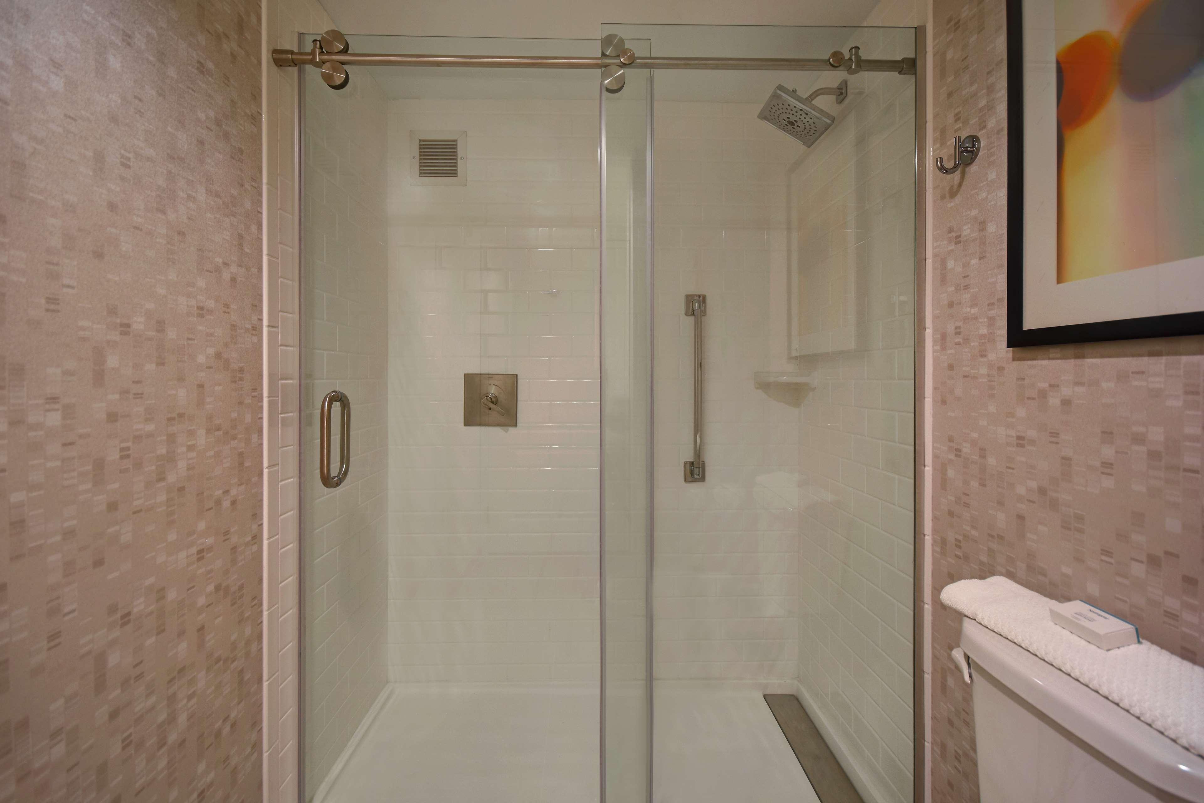 Homewood By Hilton Philadelphia-city Avenue Hotel Philadelphia