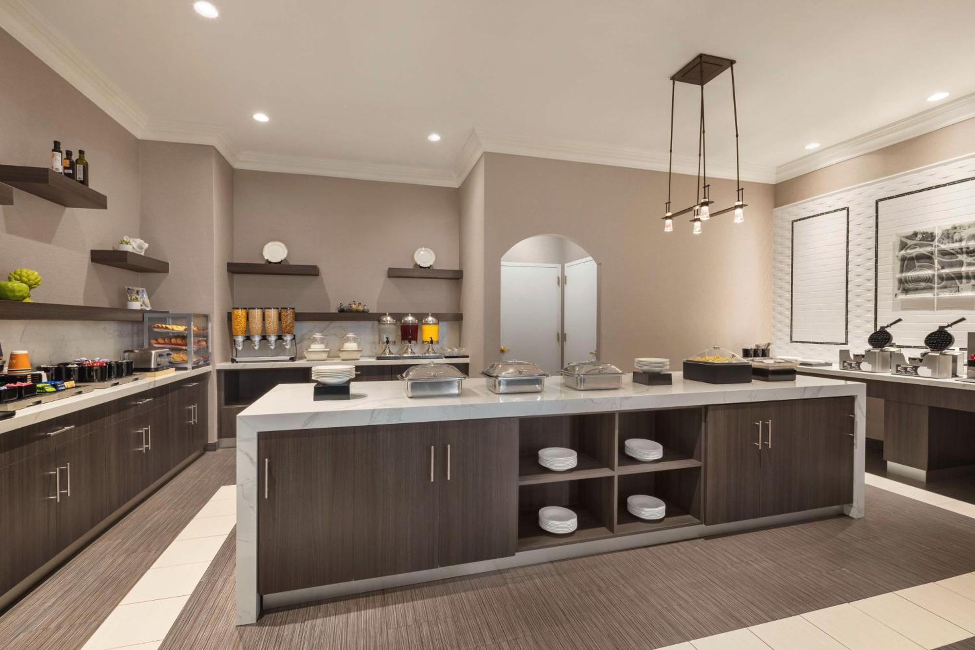 Homewood By Hilton Philadelphia-city Avenue 3* Philadelphia